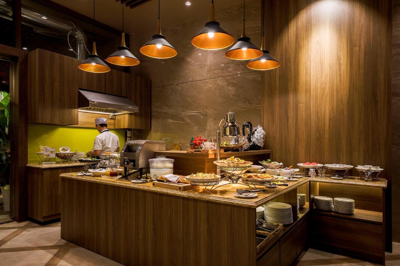 Sunflower Luxury Hotel Хошимин Экстерьер фото