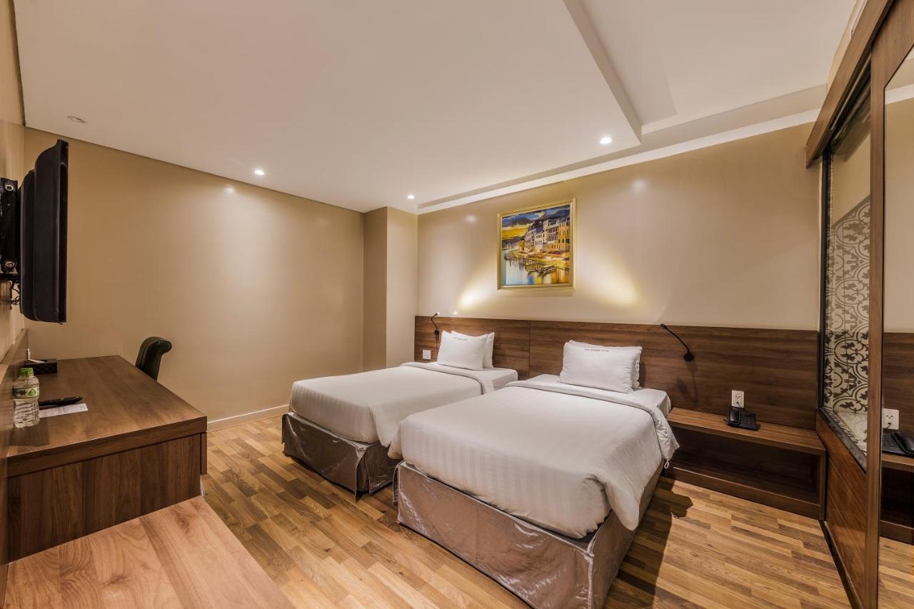 Sunflower Luxury Hotel Хошимин Экстерьер фото