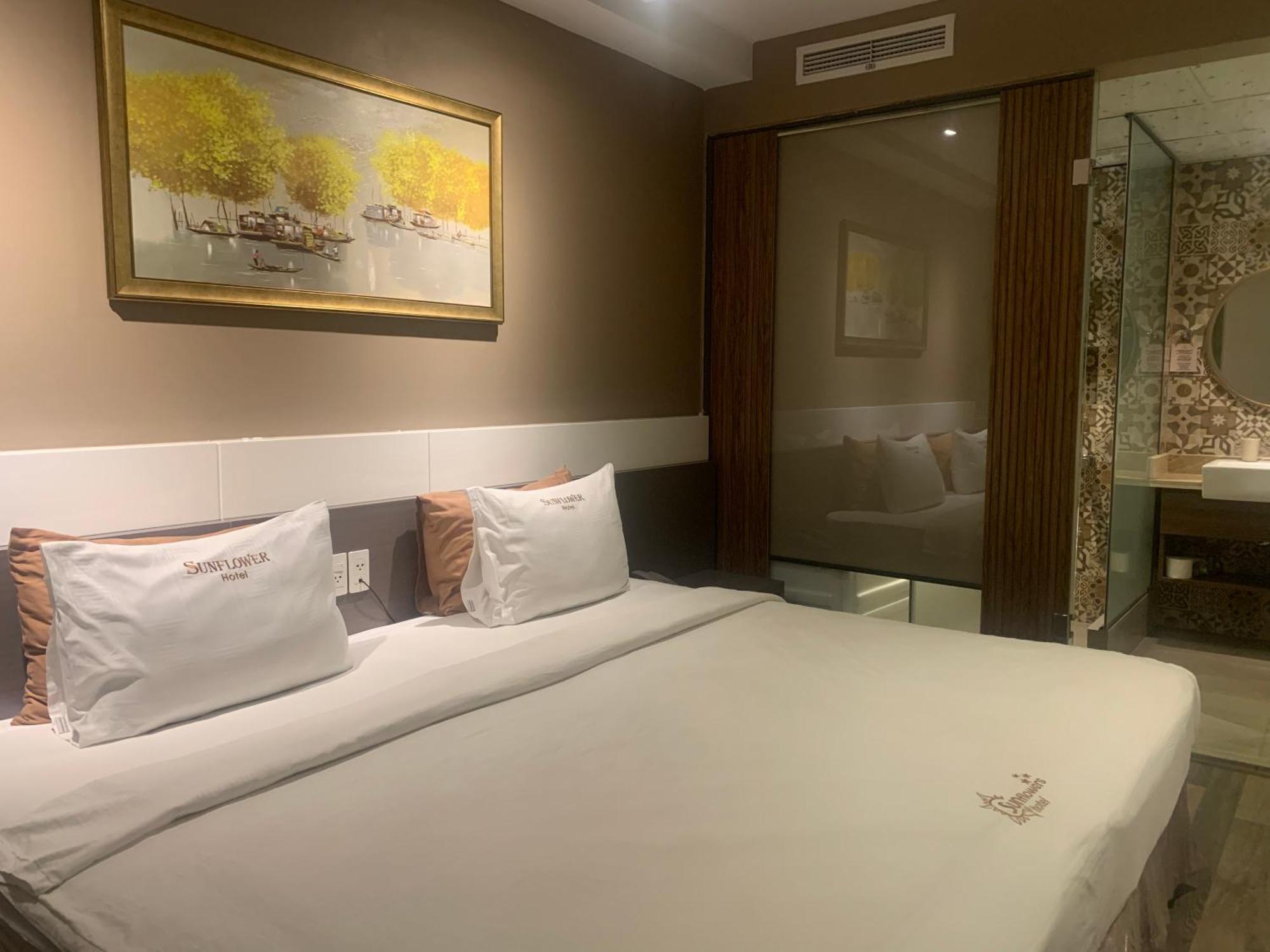 Sunflower Luxury Hotel Хошимин Экстерьер фото